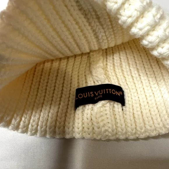 Louis Vuitton Ivory Knit Beanie - Picture 2 of 2